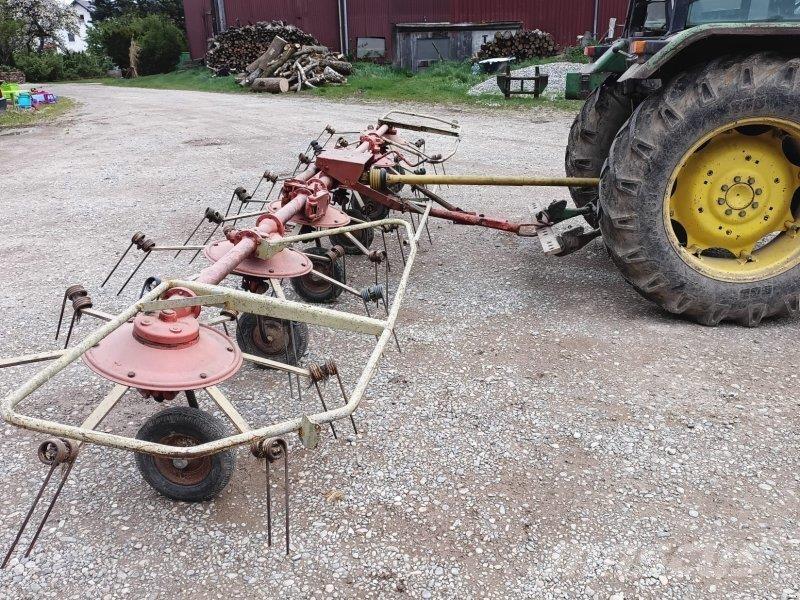 Kuhn GF 671 Šieno grėbliai ir vartytuvai