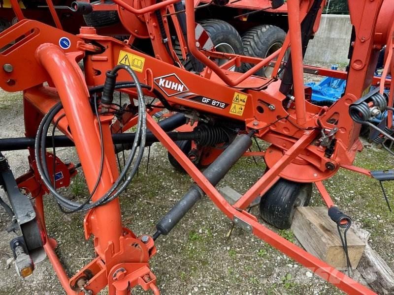 Kuhn GF 8712 Šieno grėbliai ir vartytuvai