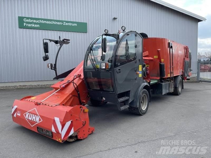 Kuhn SPW 19 Pašarų maišytuvai-dalytuvai