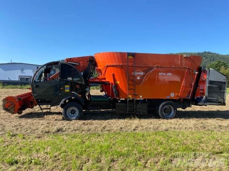 Kuhn SPW 25 Pašarų maišytuvai-dalytuvai