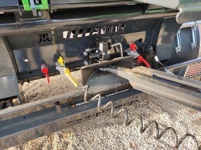 Pronar T 680 MR Savivartės priekabos