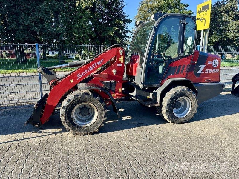Schäffer 5680Z Naudoti ratiniai krautuvai