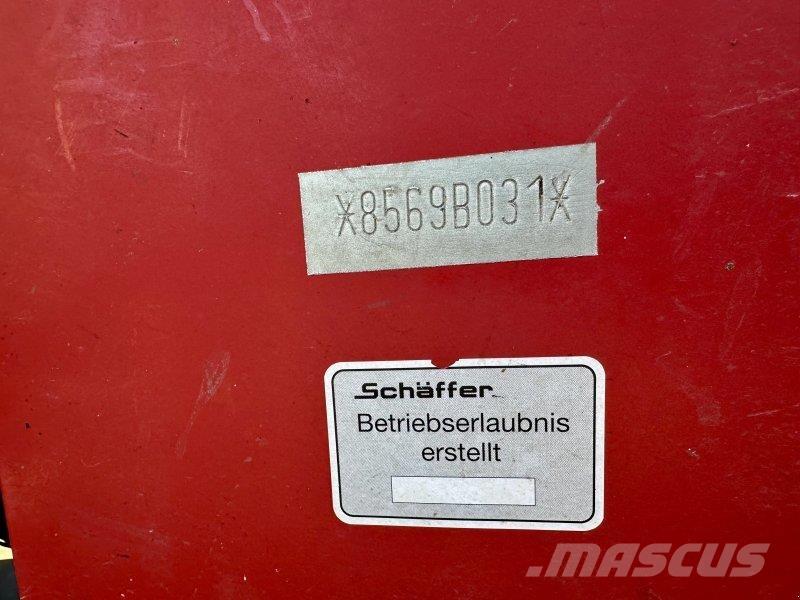 Schäffer 5680Z Naudoti ratiniai krautuvai