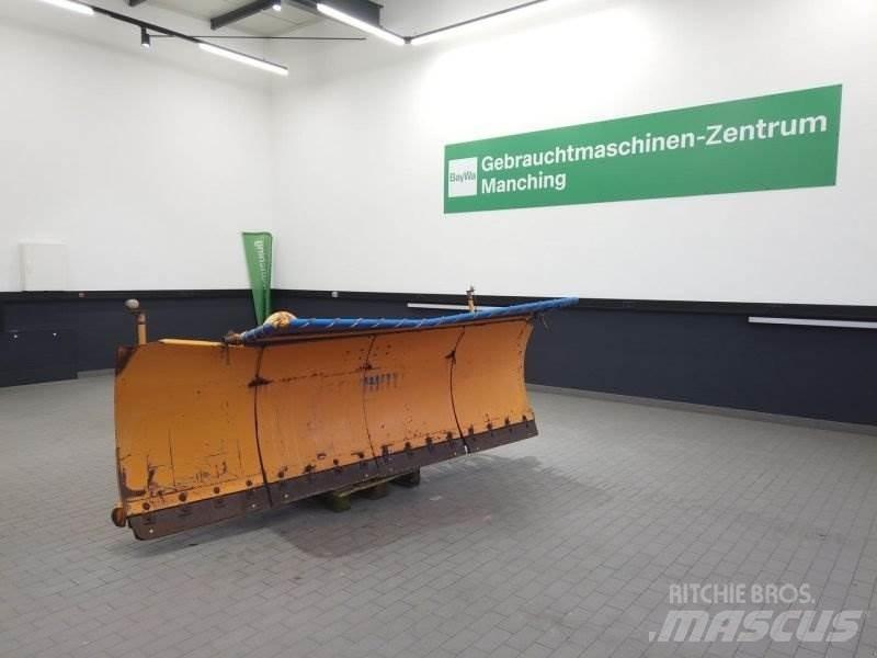 Schmidt KF 3.3 Sniego peiliai ir valytuvai