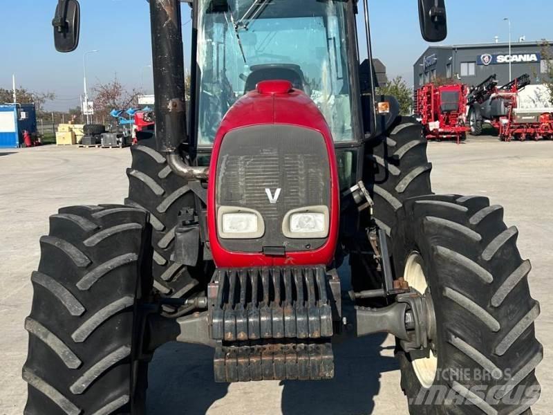 Valtra A93 H Traktoriai