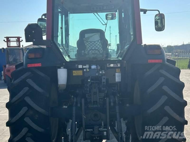 Valtra A93 H Traktoriai