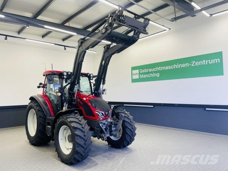 Valtra G135A Traktoriai
