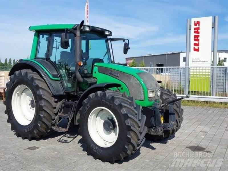 Valtra N141 Traktoriai