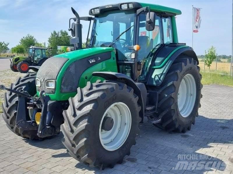 Valtra N141 Traktoriai