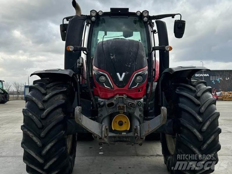 Valtra T234 A Traktoriai