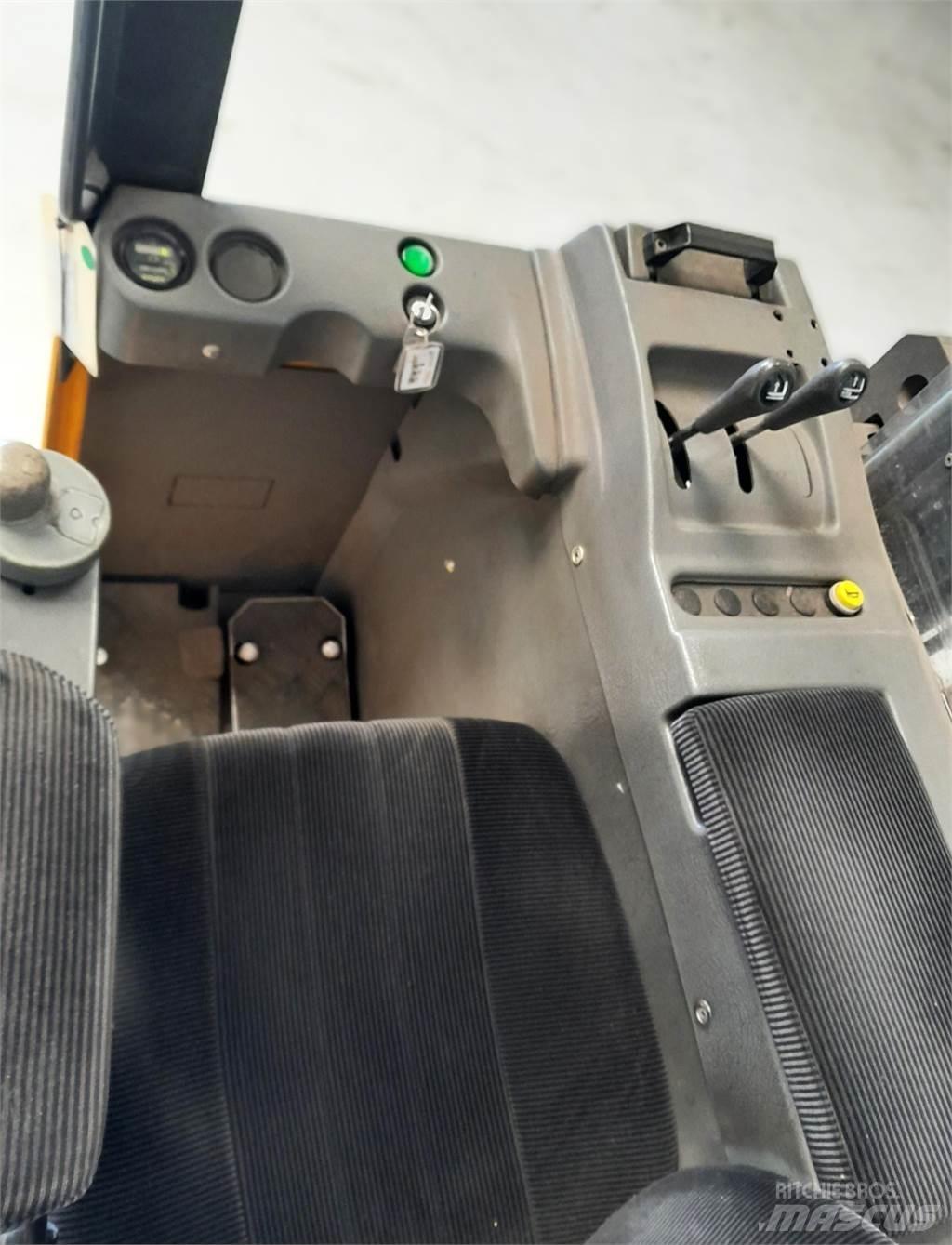 Atlet XSN160 Savaeigiai rietuvai