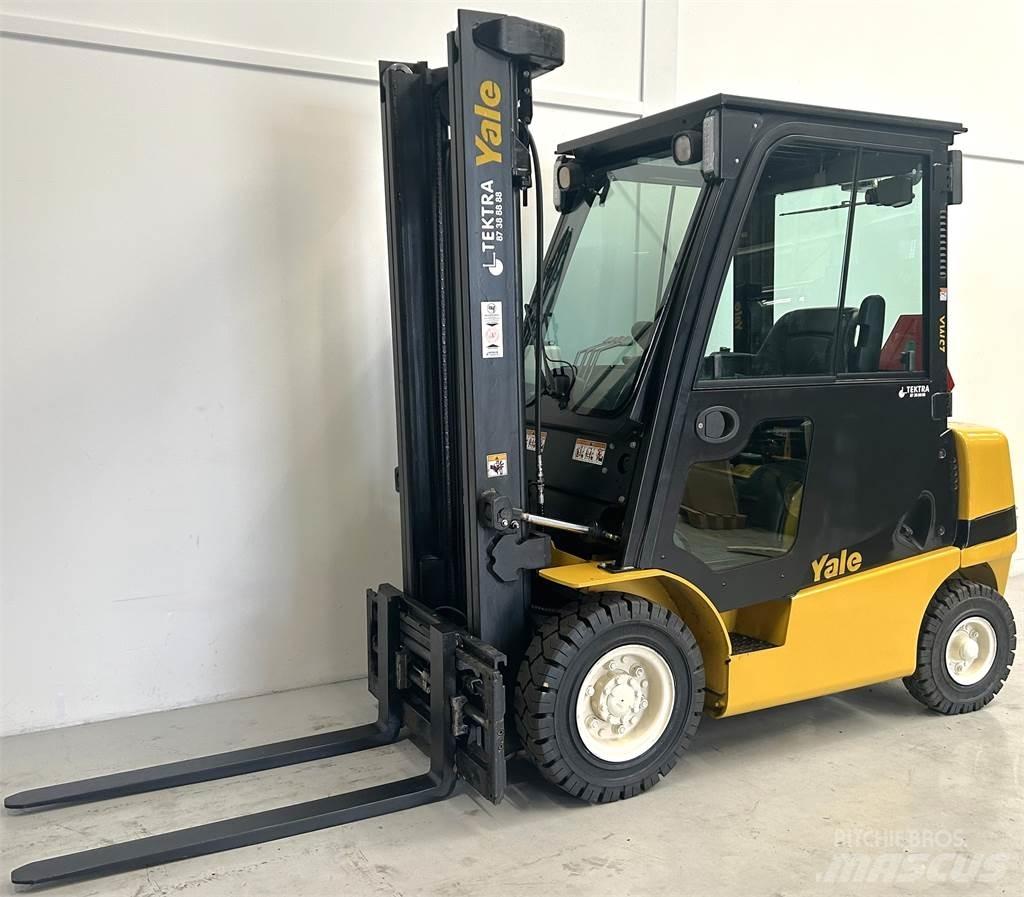 Yale GDP25MX Dyzeliniai krautuvai