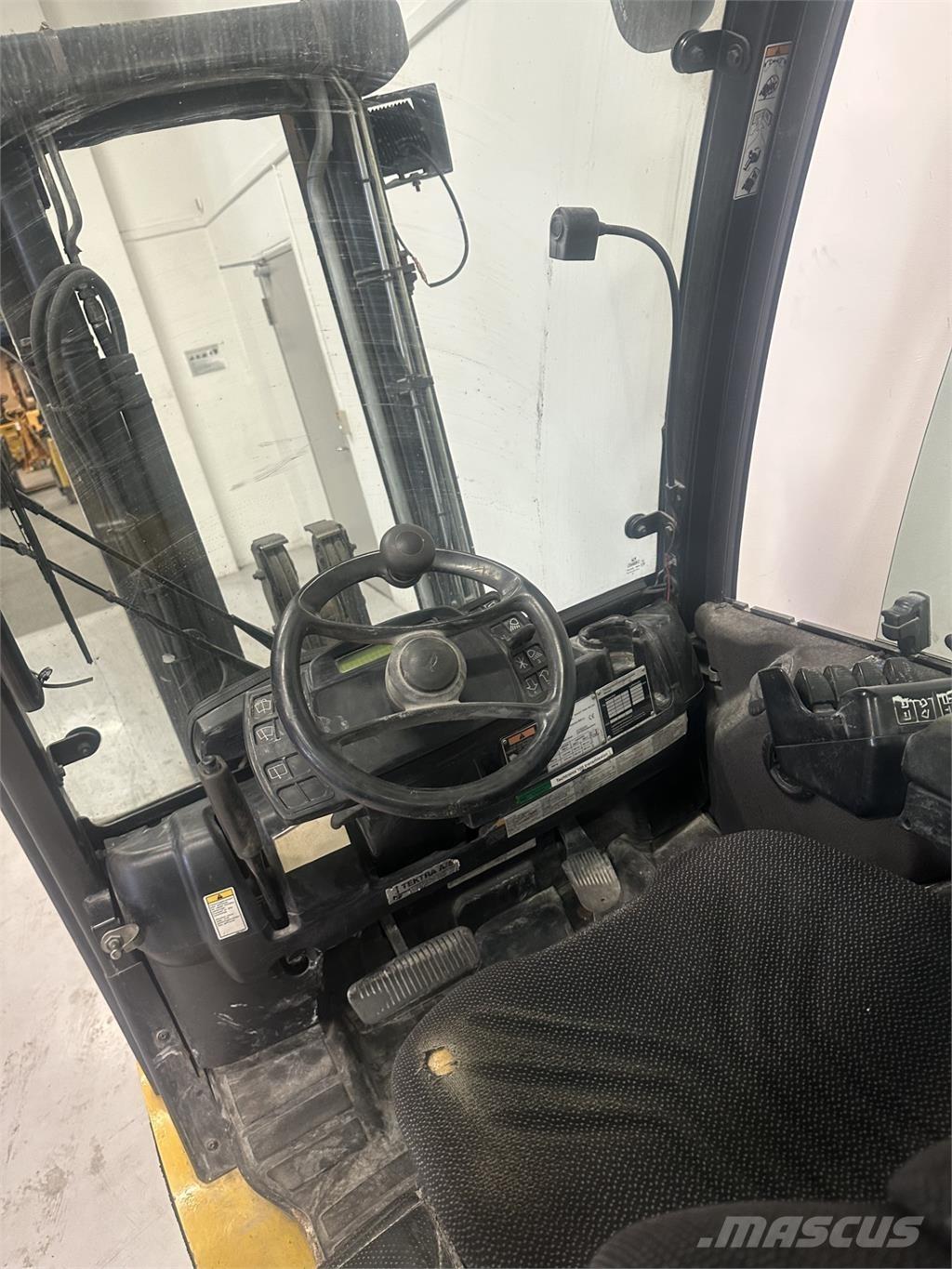 Yale GLP30VX LPG (dujiniai) krautuvai