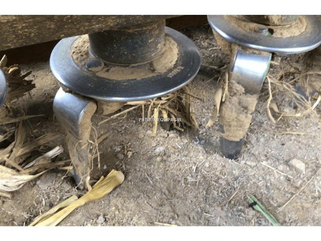 Amazone KE302 Varomosios akėčios ir žemės frezos