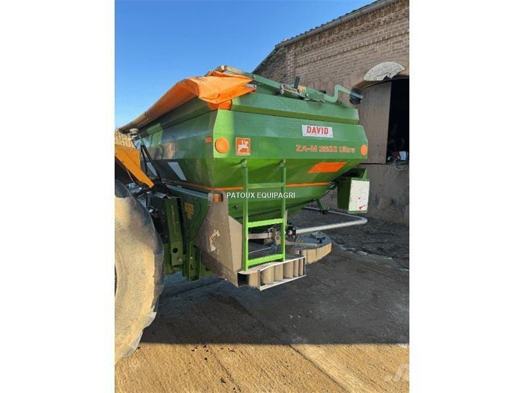 Amazone ZAM ULTRA Mineralinių trąšų barstytuvai