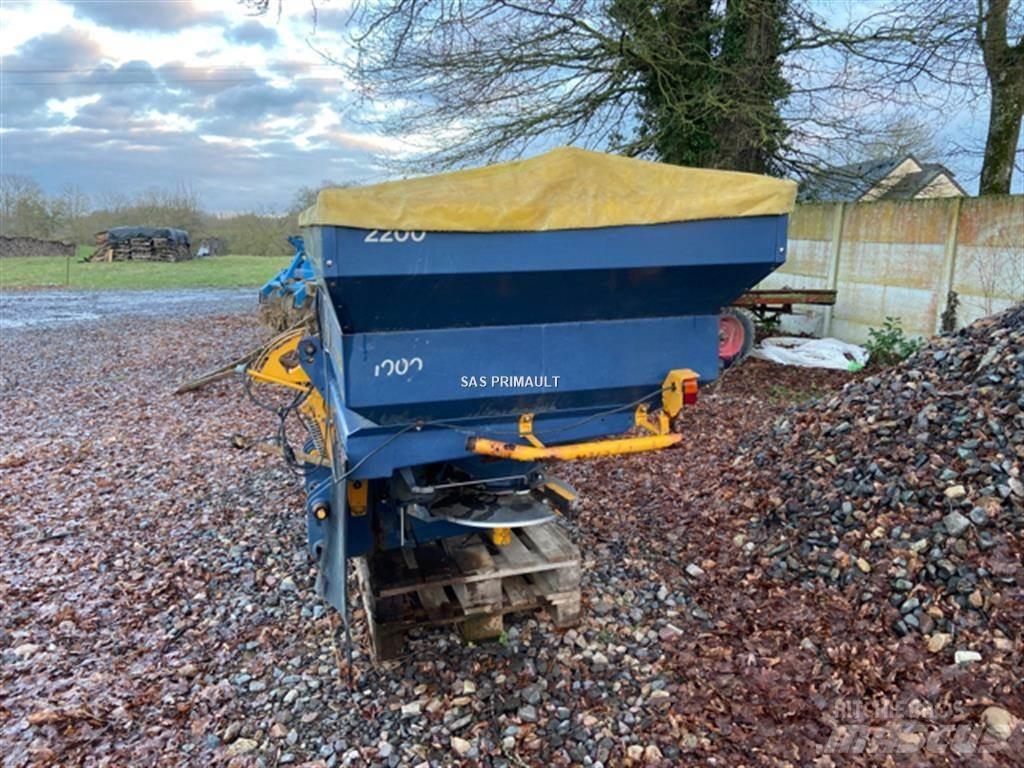 Bogballe Ex 2200 Mineralinių trąšų barstytuvai