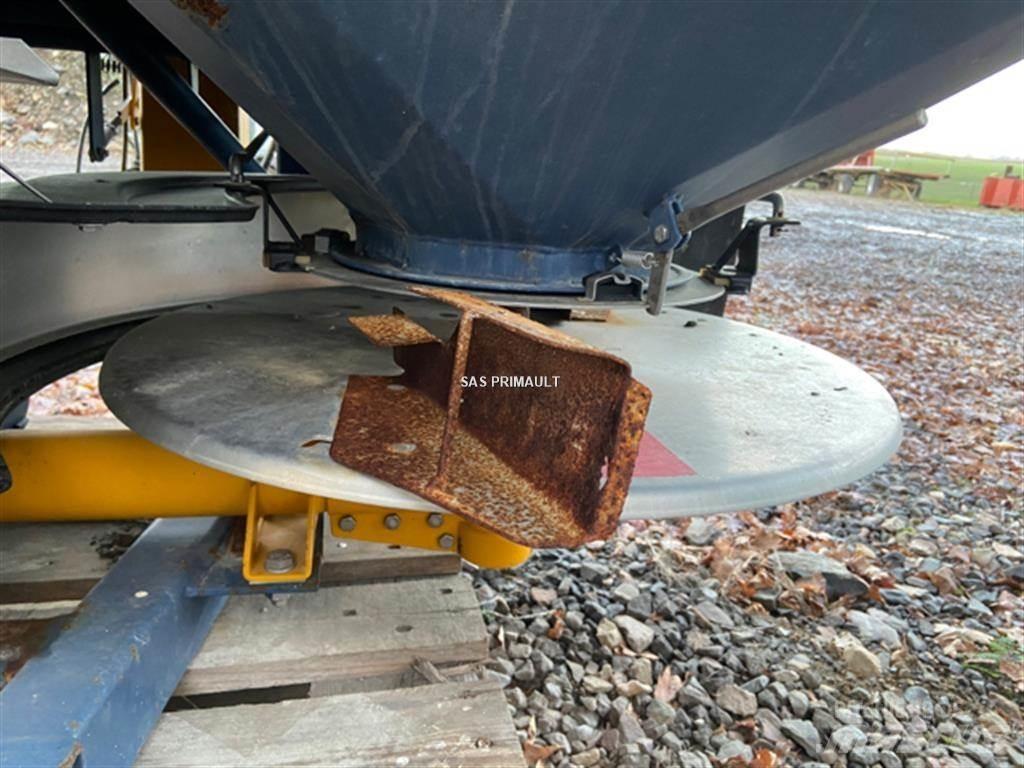 Bogballe Ex 2200 Mineralinių trąšų barstytuvai