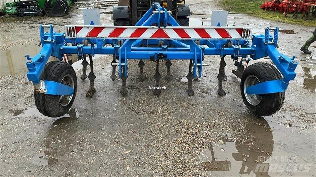  Carre C2M Akėčios