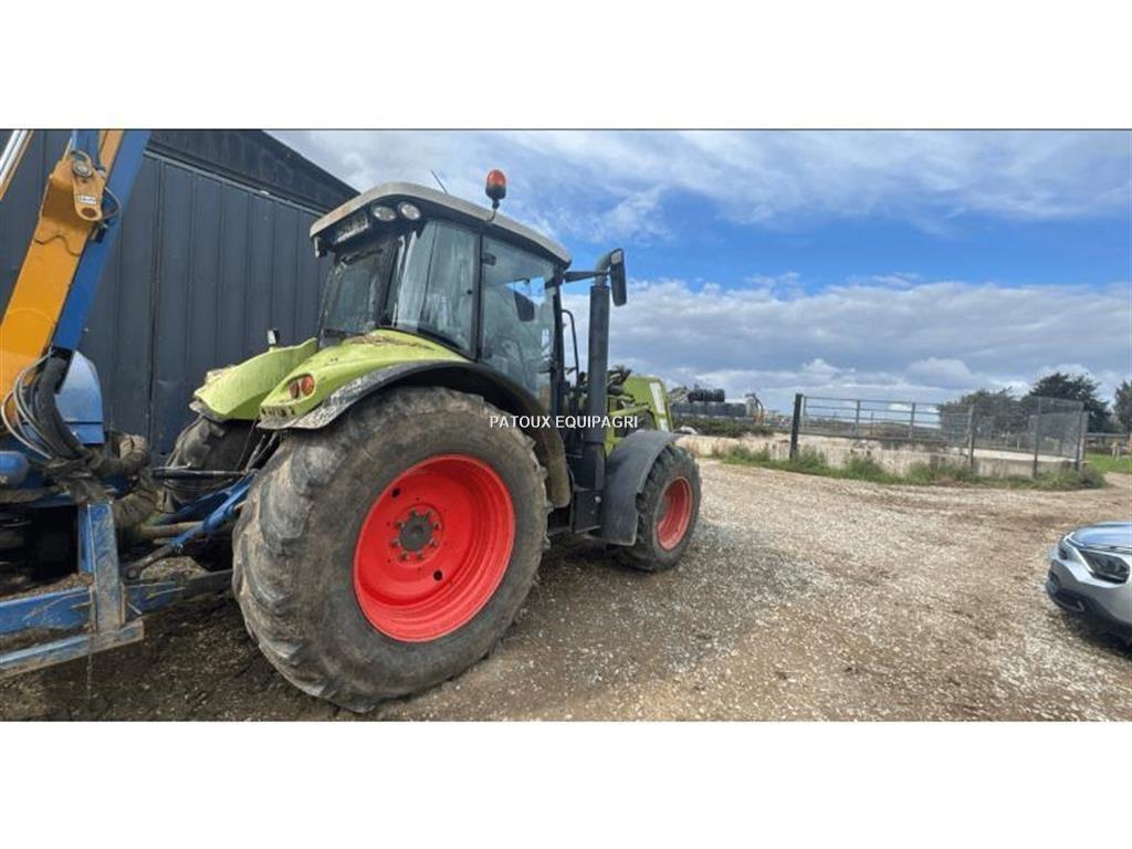 CLAAS ARION640 Traktoriai