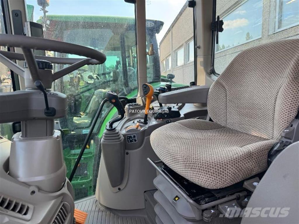John Deere 6100M Traktoriai