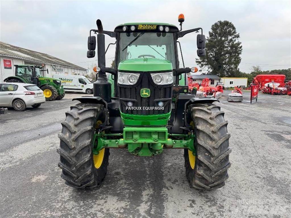 John Deere 6145M Traktoriai