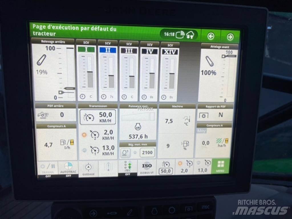 John Deere 6R215 Traktoriai