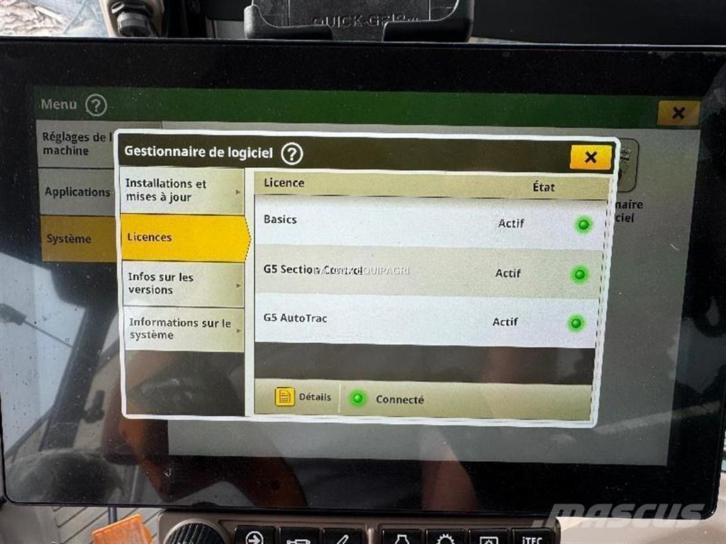 John Deere 6R215 Traktoriai