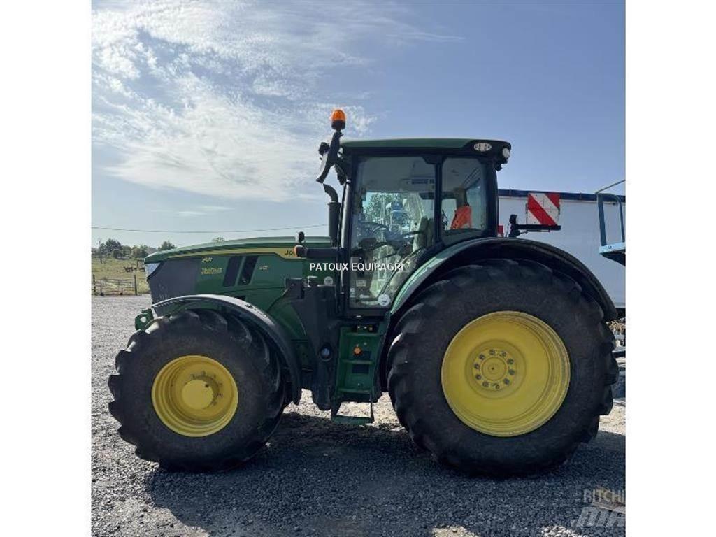 John Deere 6R215 Traktoriai
