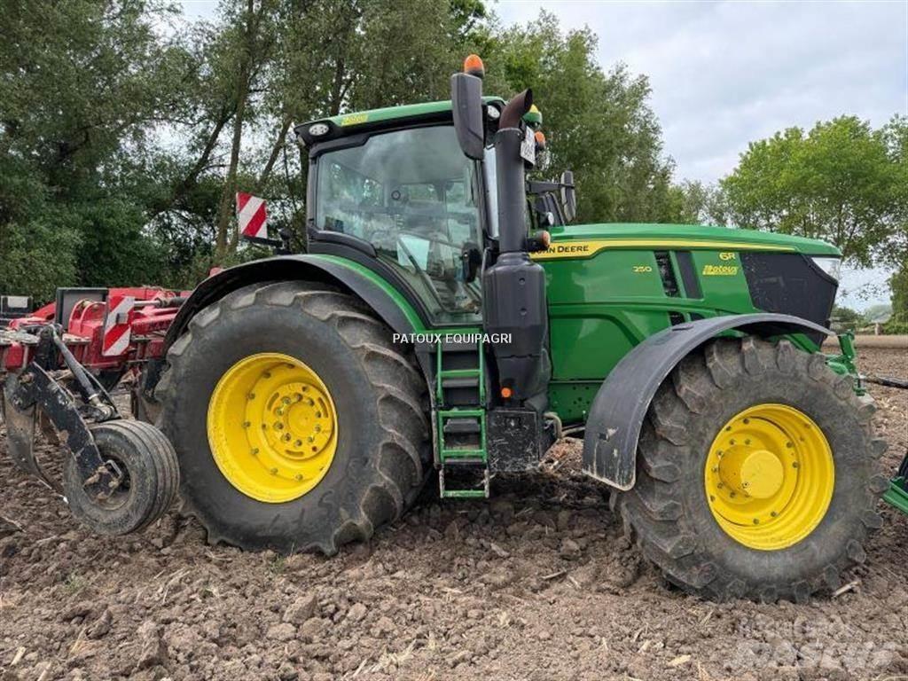 John Deere 6R250 Traktoriai