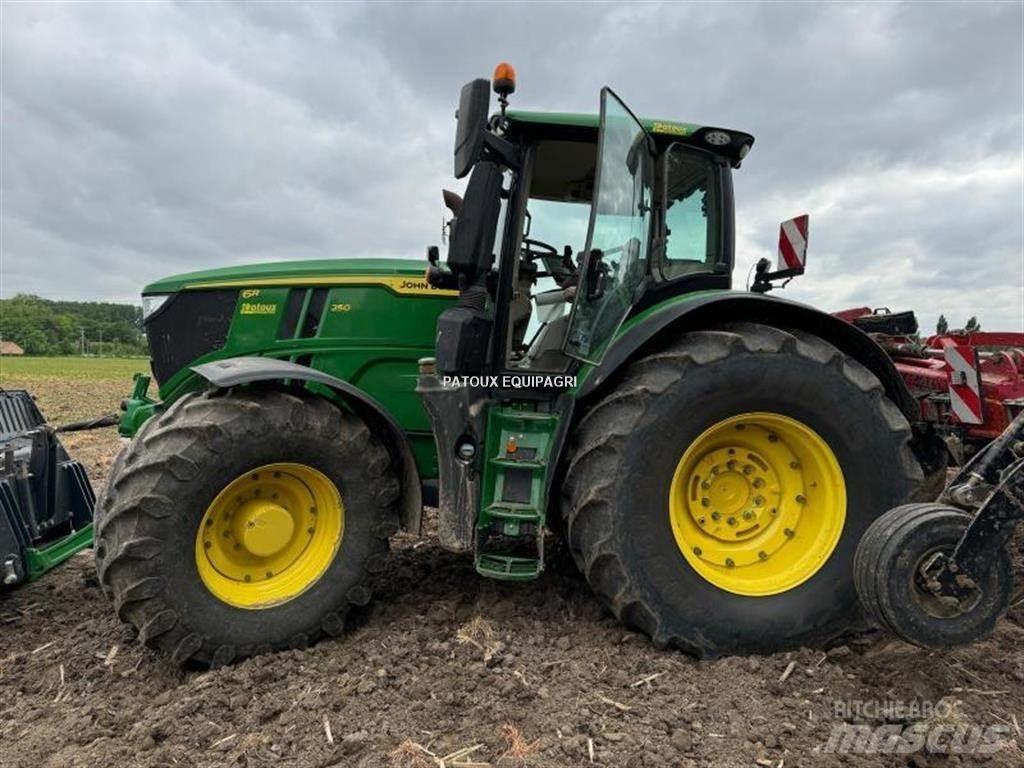 John Deere 6R250 Traktoriai