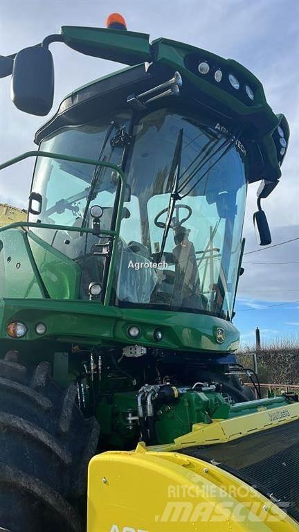 John Deere 8400 Pašarų kombainai