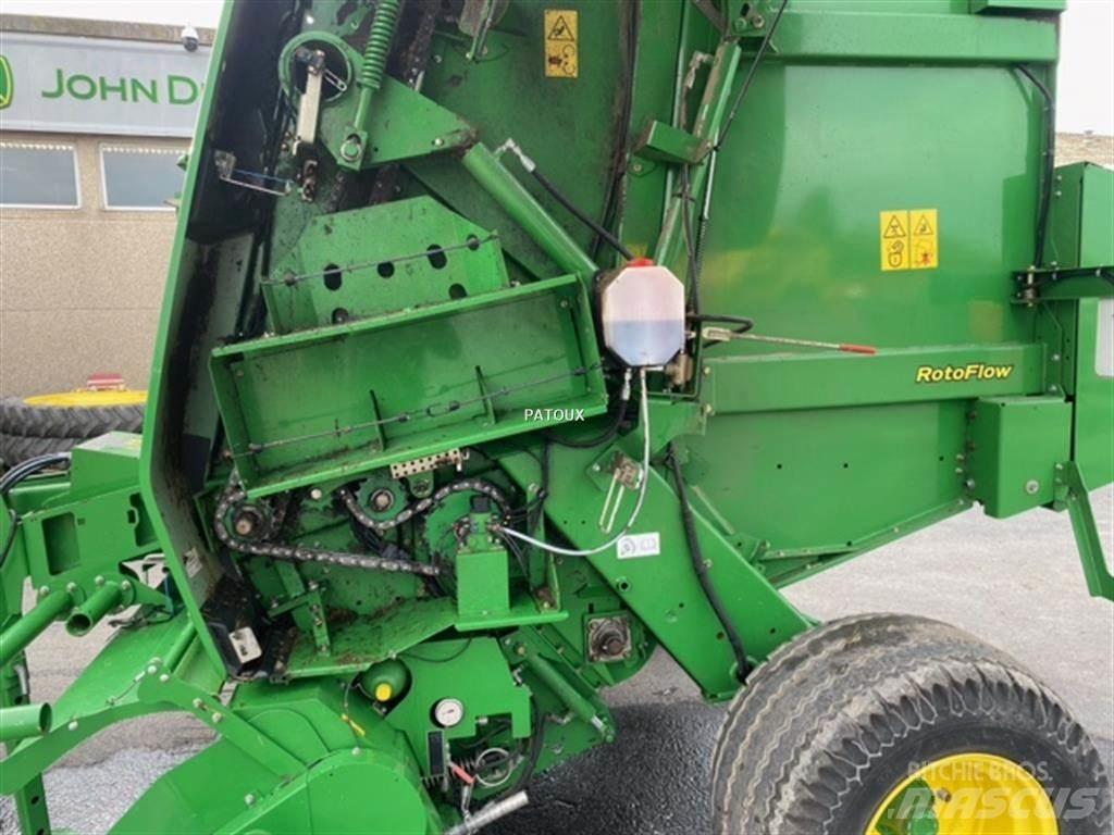 John Deere 864 Ritinių presai