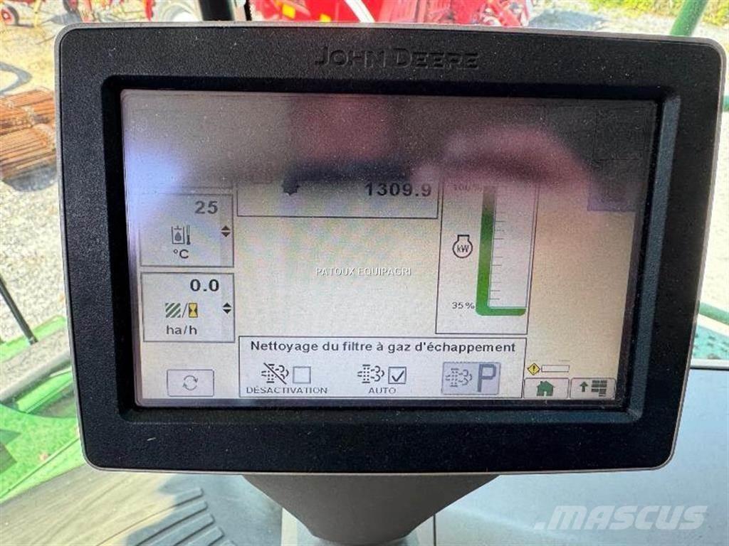 John Deere T660 Derliaus nuėmimo kombainai