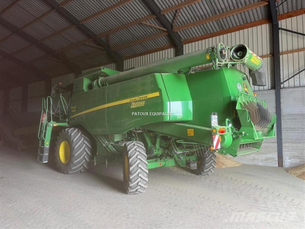John Deere T660 Derliaus nuėmimo kombainai