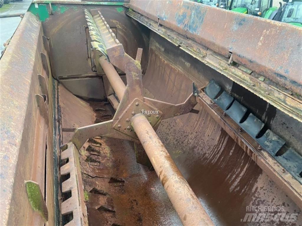 Keenan KLASSIK 115 Pašarų maišytuvai-dalytuvai