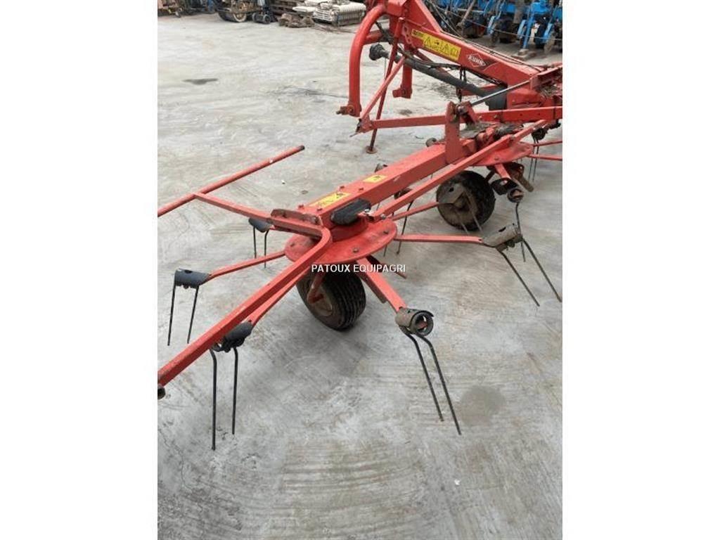 Kuhn GF5202 Šieno grėbliai ir vartytuvai