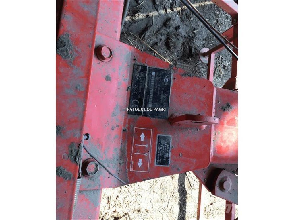 Kuhn GF5801 Šieno grėbliai ir vartytuvai