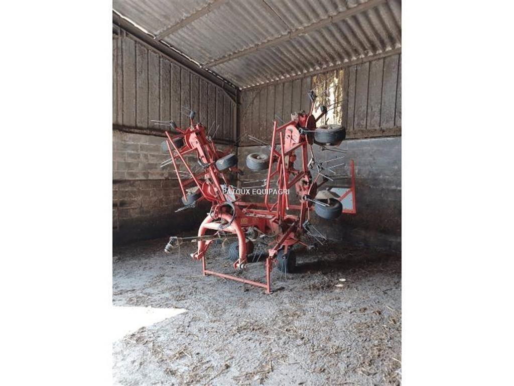 Kuhn GF7601MH Šieno grėbliai ir vartytuvai