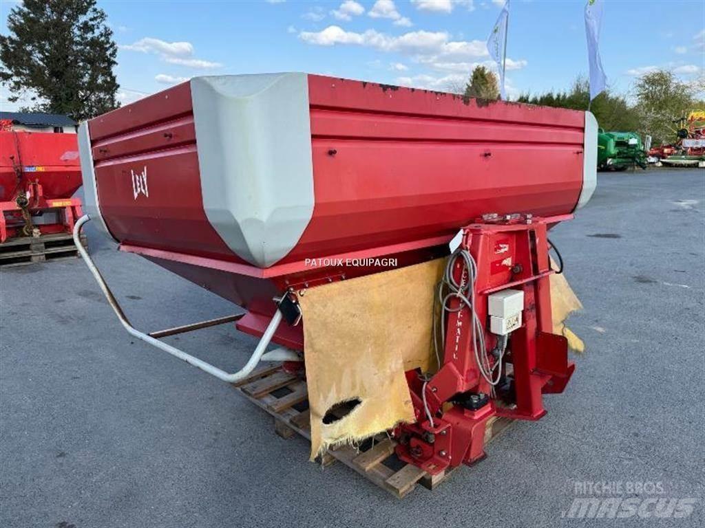 Lely CENTERLINER Mineralinių trąšų barstytuvai