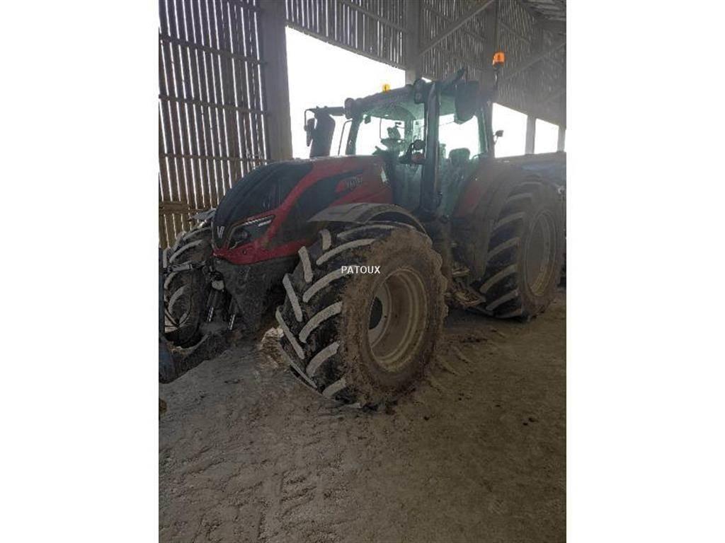 Valtra T214 DIRECT Traktoriai