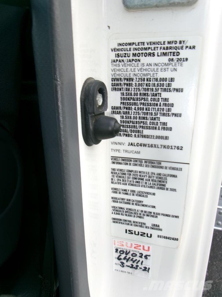 Isuzu NPRHD Sunkvežimiai su dengtu kėbulu