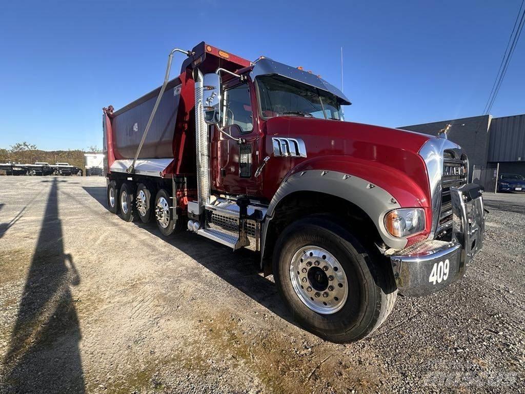 Mack GR104FR Savivarčių priekabų vilkikai