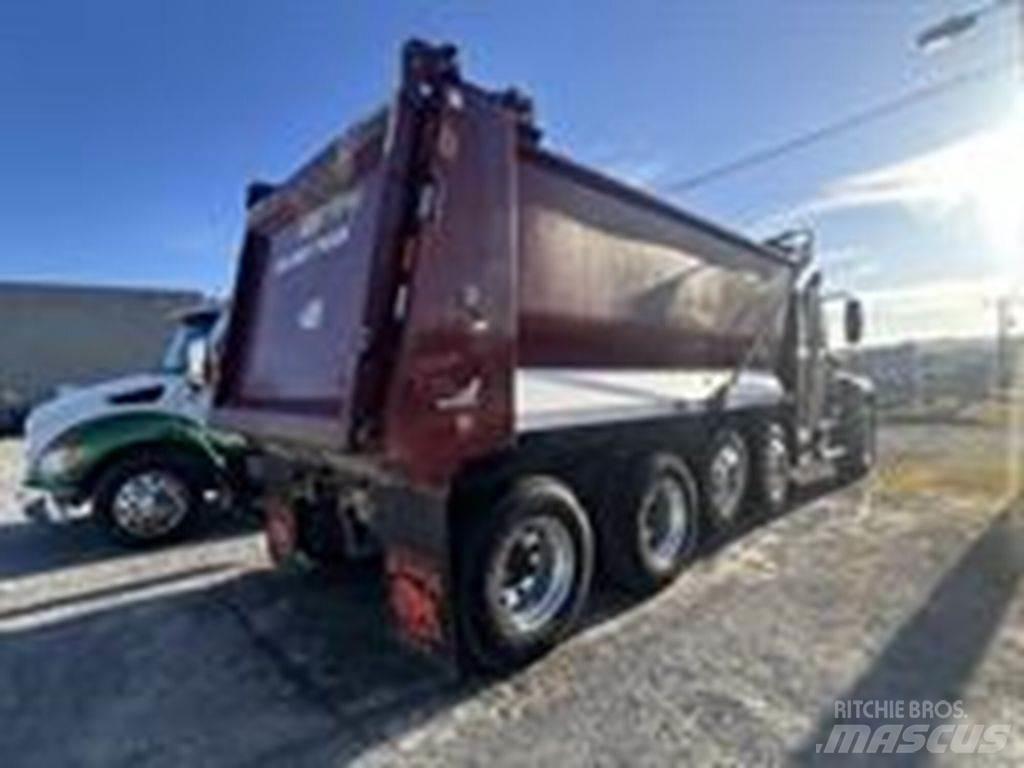 Mack GR104FR Savivarčių priekabų vilkikai