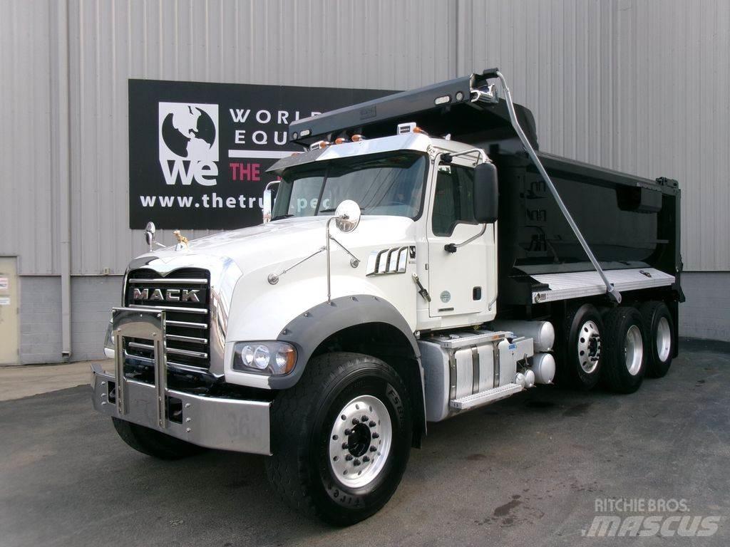 Mack Granite Savivarčių priekabų vilkikai