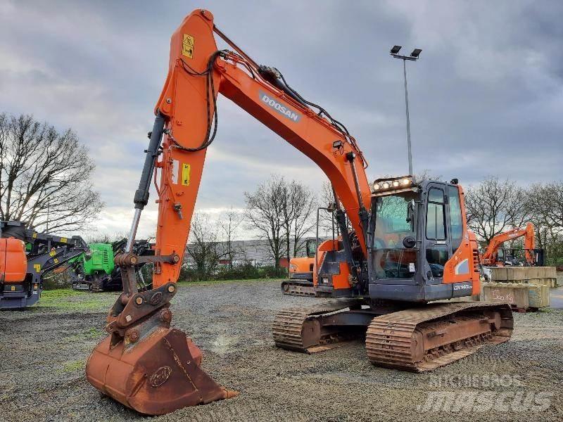 Doosan DX140LCR-5 Vikšriniai ekskavatoriai