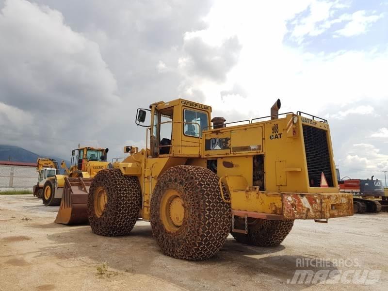 CAT 988B Naudoti ratiniai krautuvai