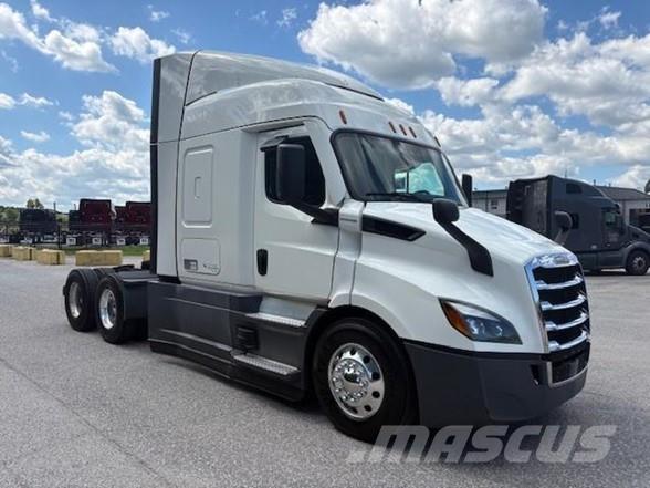 Freightliner CASCADIA 116 Naudoti vilkikai