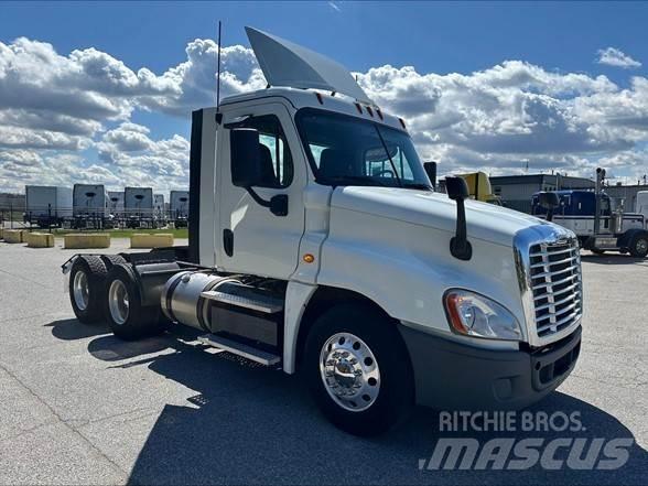 Freightliner CASCADIA 125 Naudoti vilkikai