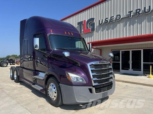 Freightliner CASCADIA 126 Naudoti vilkikai