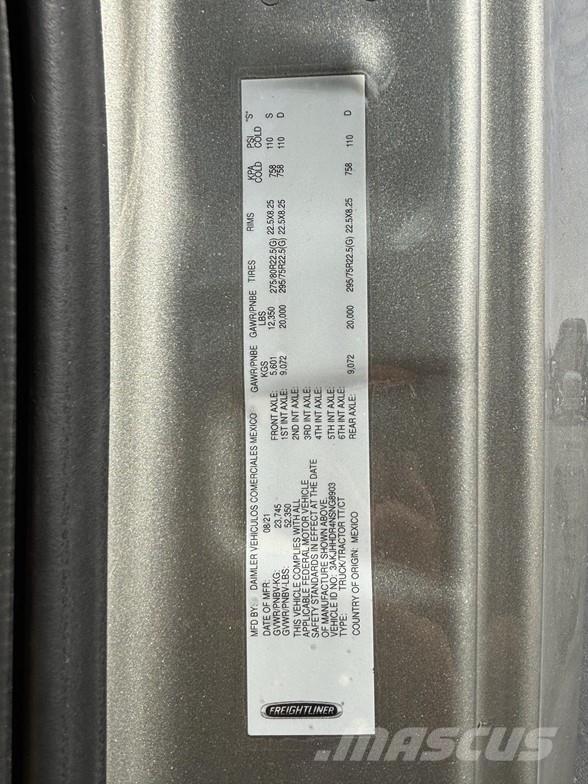 Freightliner CASCADIA 126 Naudoti vilkikai